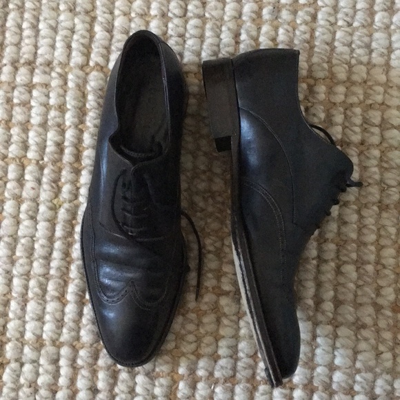 Men’s Wingtip Gucci Shoes - Picture 7 of 8